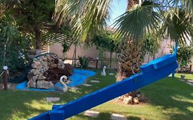 Giannis Private Villa, With Garden